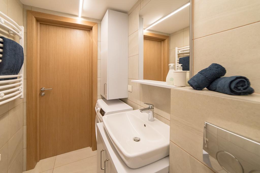 Akviles Apartamentai Паланга Екстериор снимка
